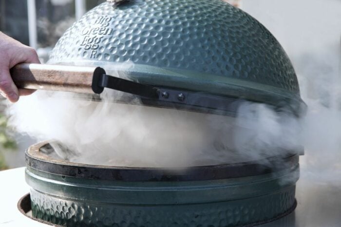 Big Green Egg Medium - met onderstel en hoes