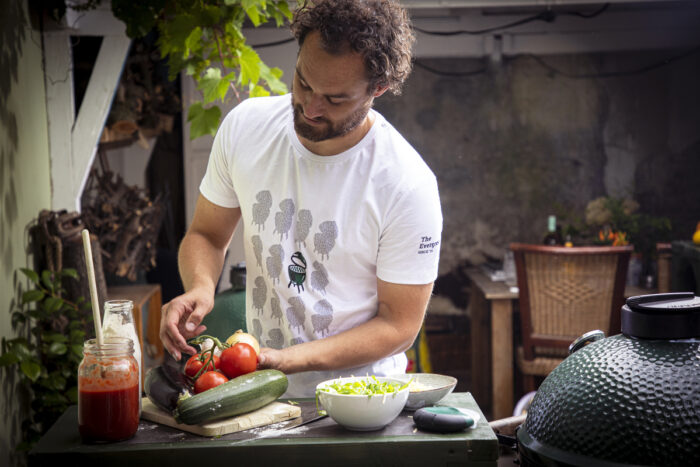 BBQ-T-Shirt-Big-Green-Egg
