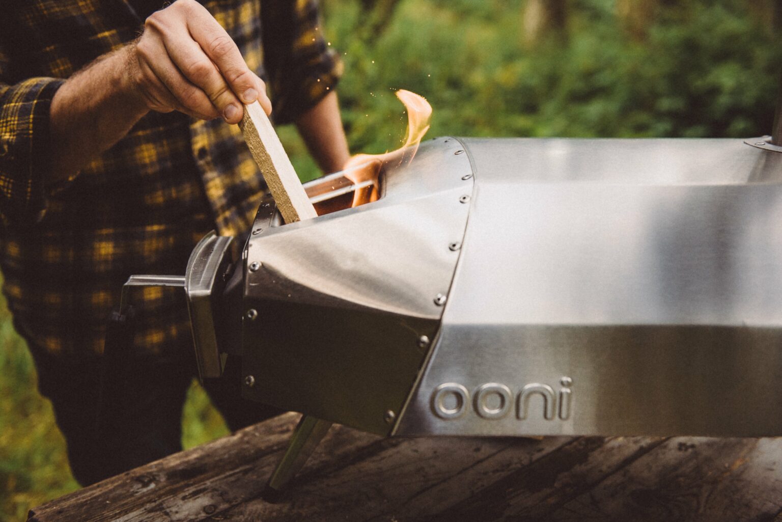 Ooni-Karu-pizzaoven-hout-eik-5kg-aanmaakhout-brandstof