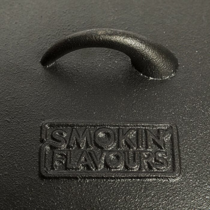 SF665_SF666 Smokin-Flavours-Dutch-oven-lid-Cast-Iron-Pan