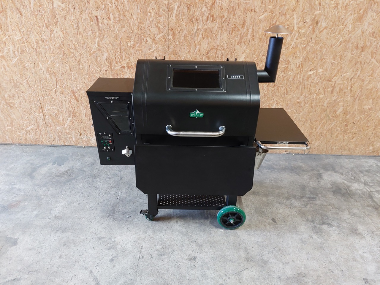 Tweedekans-Green-Mountain-Grill-ledge-Black-Prime-tweedekans-7.